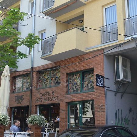 Lux Place Apartments Downtown Kragujevac Extérieur photo